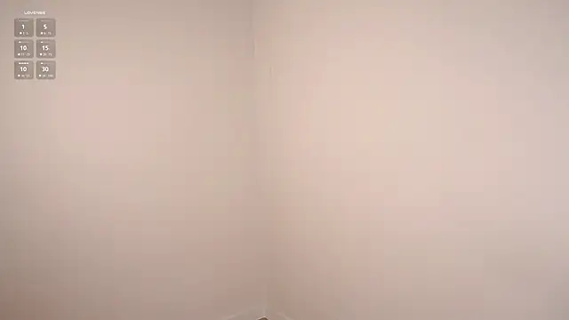 ClarineCasebolt webcam