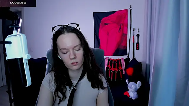 Goddess_of_Fertility webcam