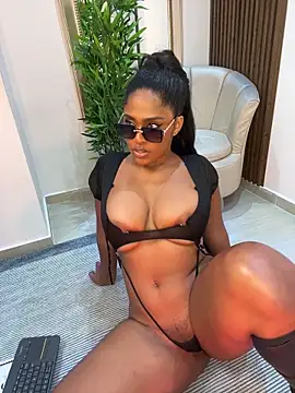 alessia_moon1 webcam