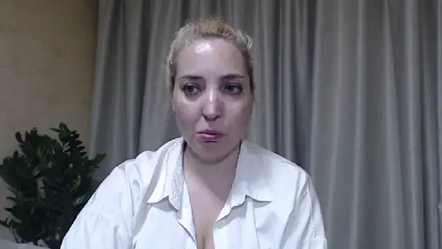 sweetpussy webcam