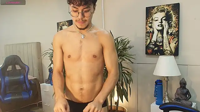 kai_storn webcam