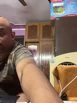 Dick_6inches_Delhi webcam