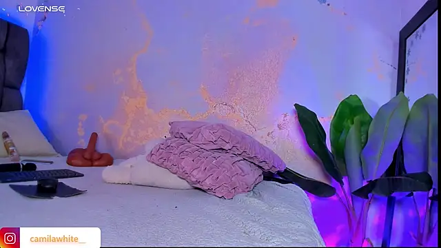 camilawhite__ webcam