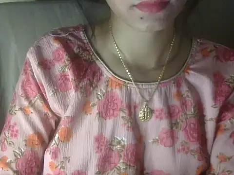 Shezi_N webcam