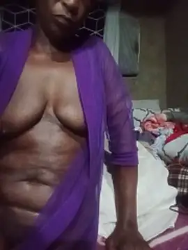 Naughtygrany webcam