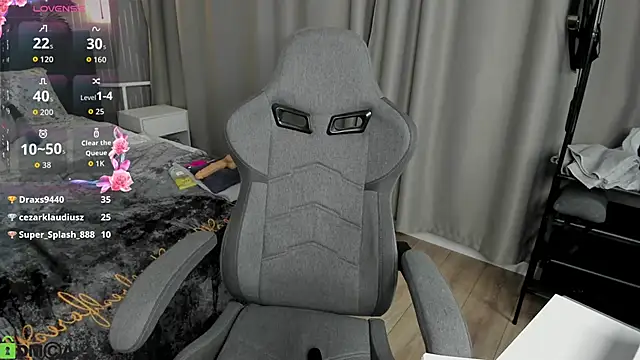 Linda_Zef1r webcam