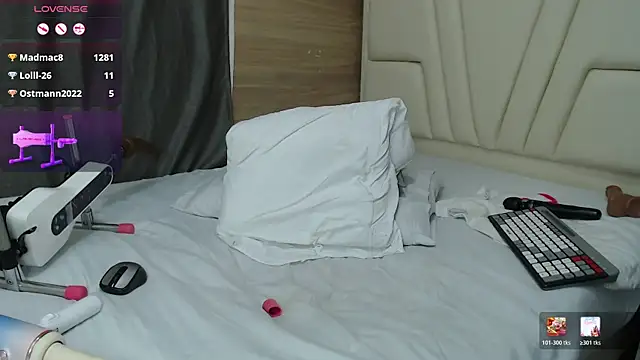 Salome_Adams1 webcam