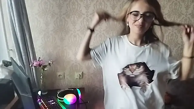 By_Mira webcam