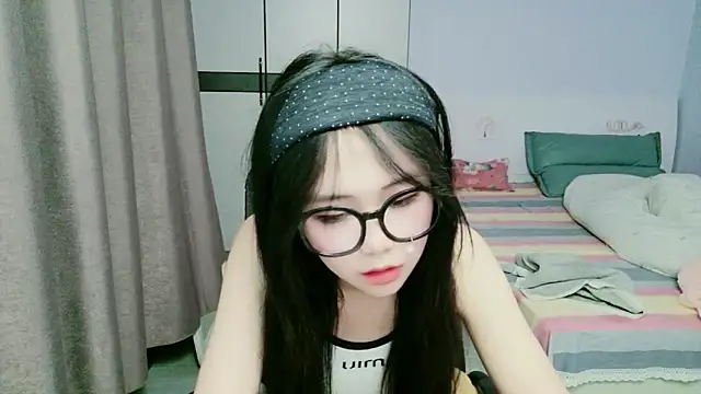 xiaoxiaoyu030 webcam