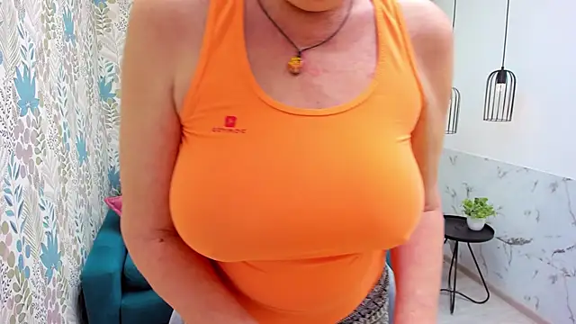 LindaPassionate webcam