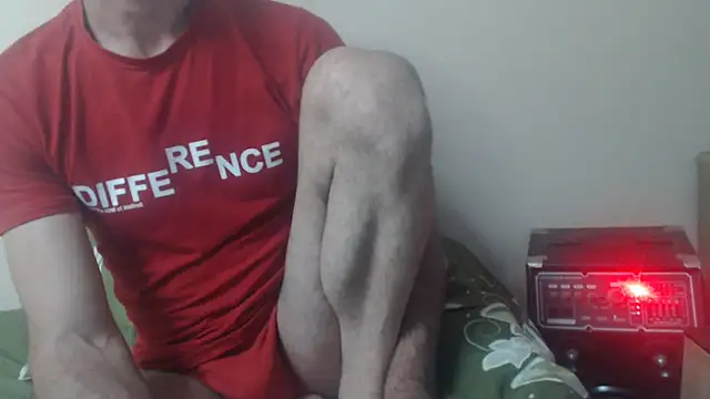 yvesstorm1 webcam