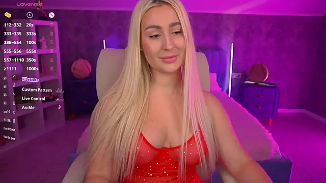 LiaBrazzerr webcam