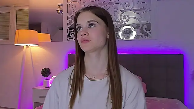 LuisaClover webcam