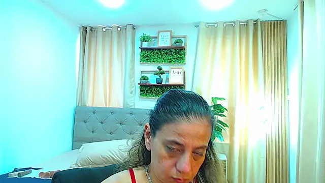 sasi_luna webcam