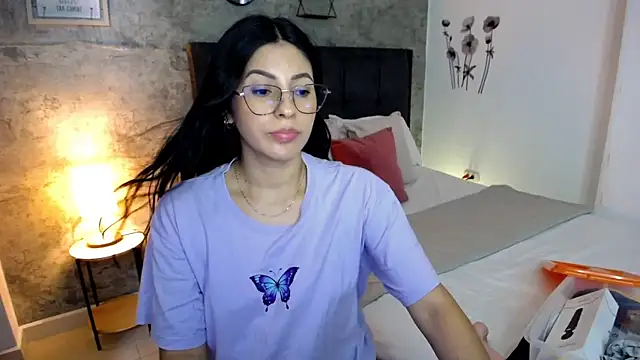 isa_cruzx webcam