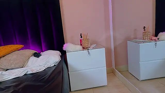 Scarlett_Kanroji webcam