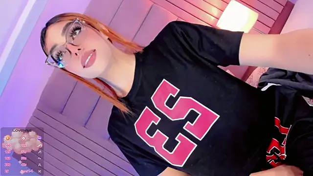 Camille_deluxe webcam