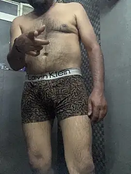 Daddy_inurhouse webcam