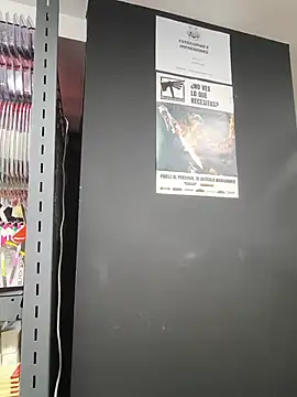 MissNyraSecret webcam