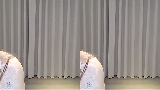 initial-lucky webcam