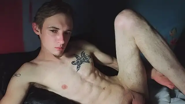 Ilovepussy1911 webcam