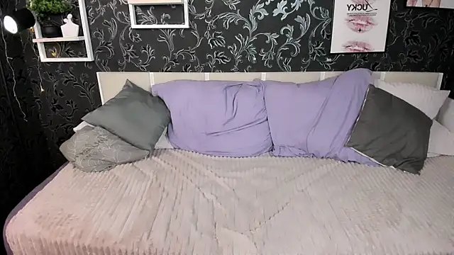 Karen_Villis webcam
