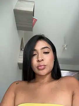 Mariam_Cole webcam