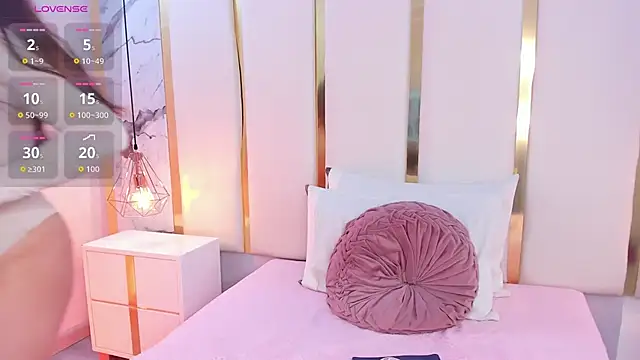 KamilaVegga webcam