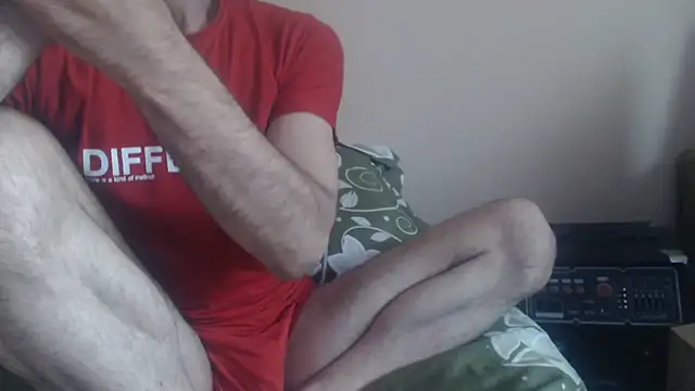 yvesstorm1 webcam