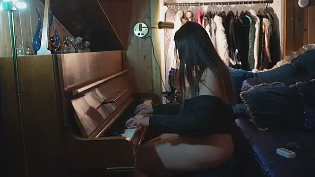 VanessaDoyle webcam