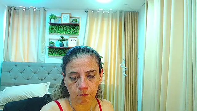 sasi_luna webcam