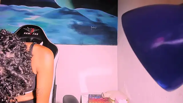 bad_girl_xxx webcam