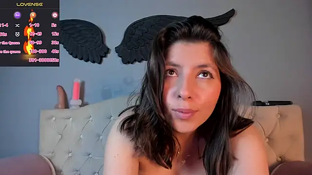 HeidiLune webcam