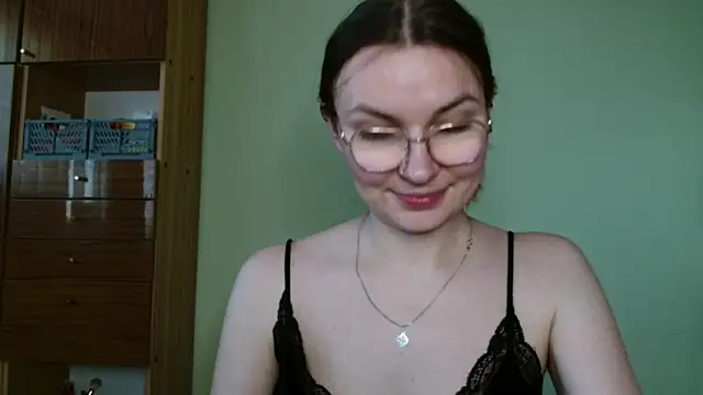 LooveELLYx webcam