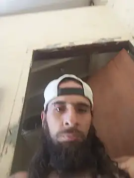 hairy_mannn webcam