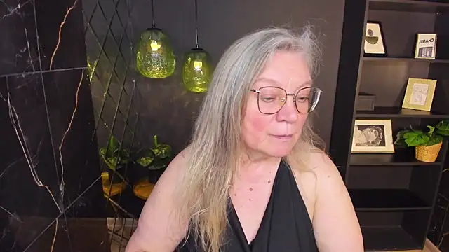 NataliMellow webcam