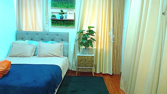 sasi_luna webcam