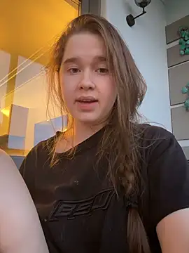 HornyGirlH webcam