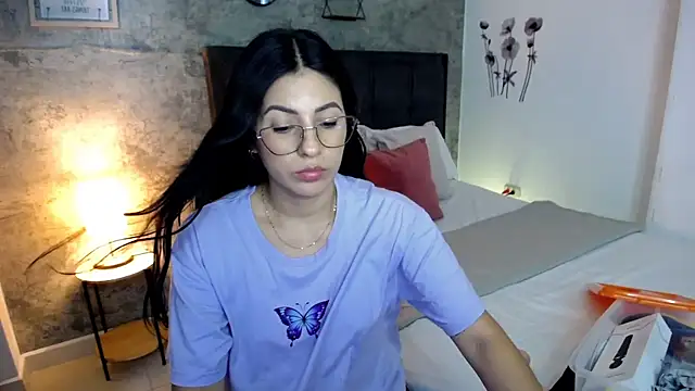 isa_cruzx webcam