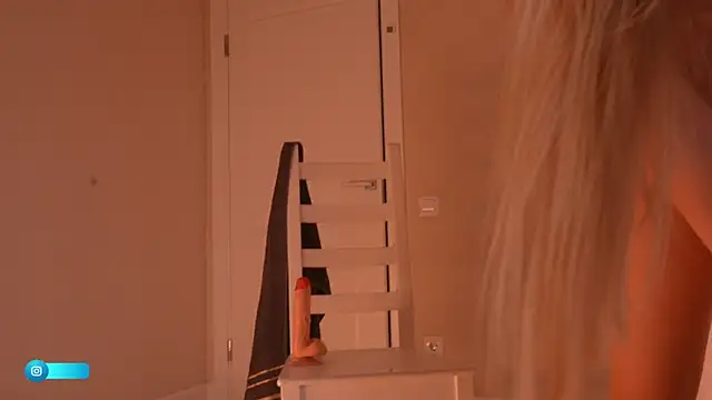 Miablueye webcam