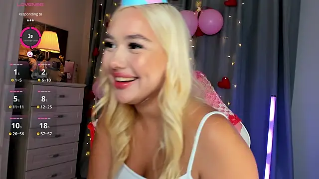 _Loneve__ webcam