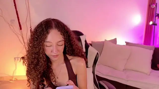 ChloeMoreti webcam