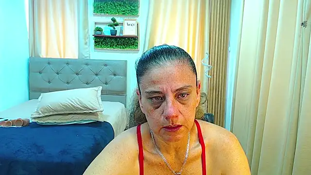 sasi_luna webcam
