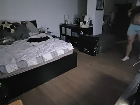 wherezdaddy - Wherezdaddy's free webcam - UK Sex Cams