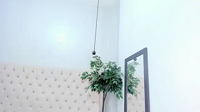 Victoria_Coleman webcam