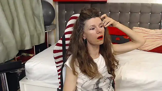 kellyterapy webcam