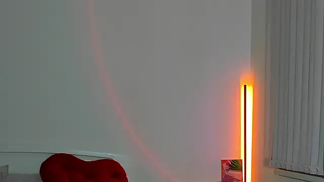 Andrea_Blossom webcam