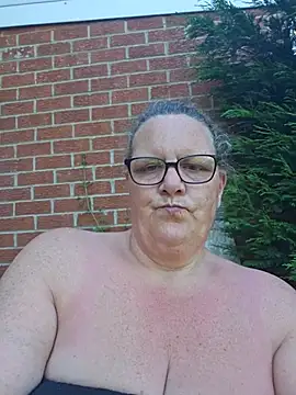 MissQueenBeex webcam