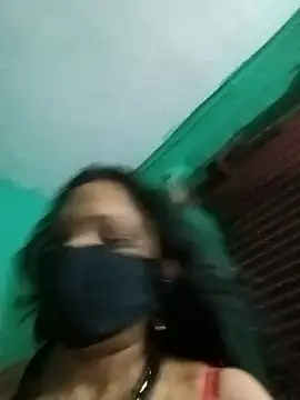 SHWETA1180 webcam