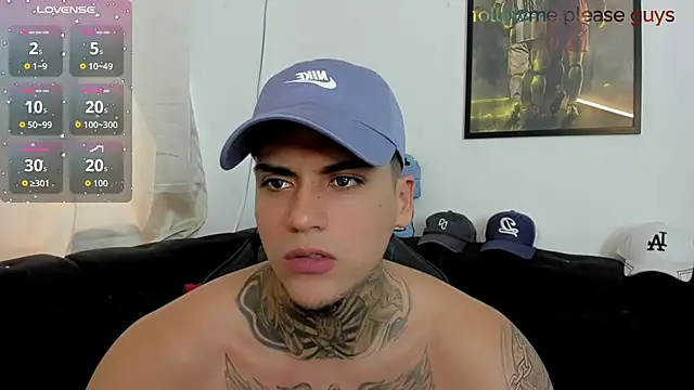 sweetlatinoboy webcam